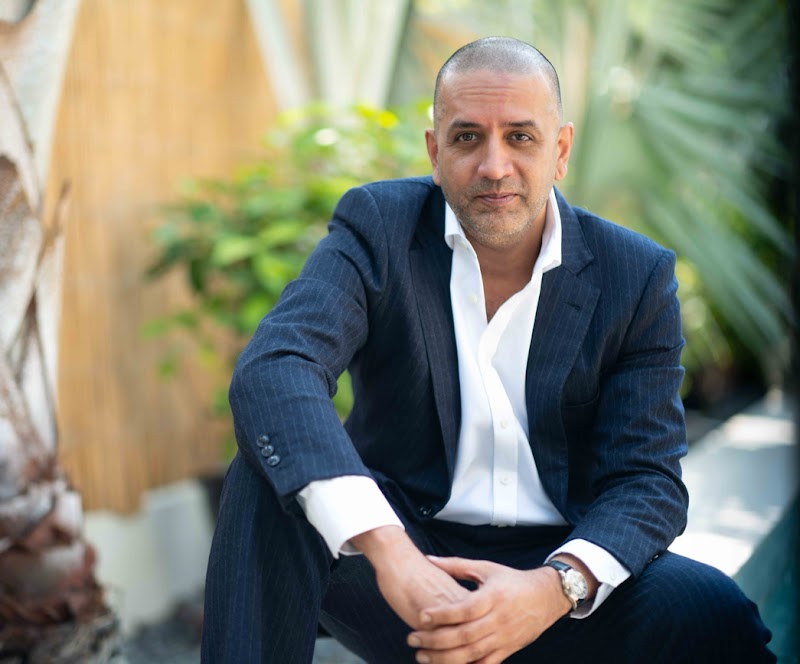 Dr. Adnan Tahir, Dubai