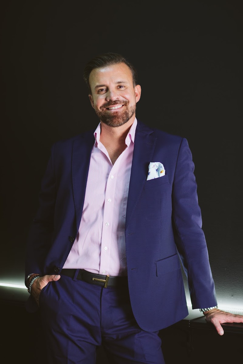 Dr. Matteo Vigo, Dubai