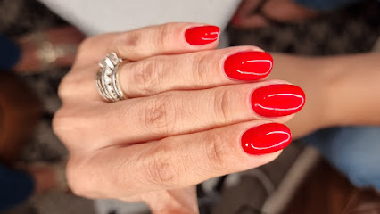 Lengths and Lashes Ladies Beauty Salon Barsha