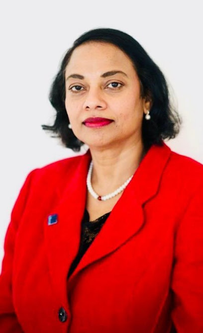 Dr Aparna Devi Gumma - Best Female Gynaecologist in Dubai | High Risk Pregnancy | Menopause | PCOS | Minimal Access Surgery