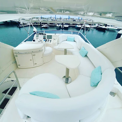 Yacht Party Dubai - WAK YACHTS