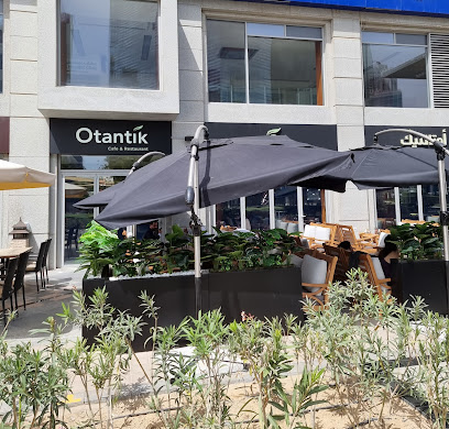 Otantik Business Bay