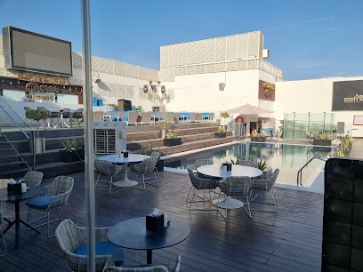 Estrellas Rooftop Lounge