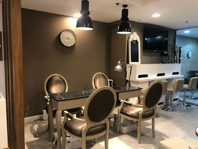 M&N Nail Spa