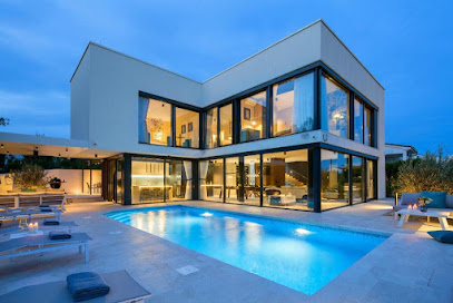 Villa Community
