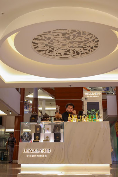 Royal Oud Perfumes