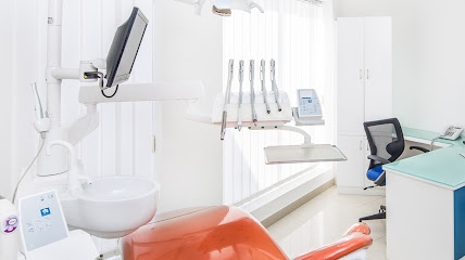 Go Dental Clinic, Karama