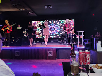 Muscovites Night Club & Lounge