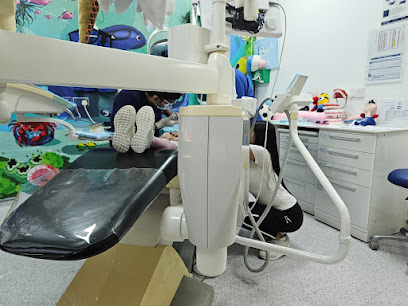 Dr Suhel Dabawala - The Kids Dentist